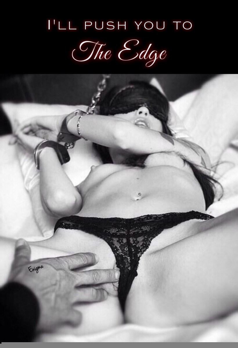 Кунилингус привязанной девушке