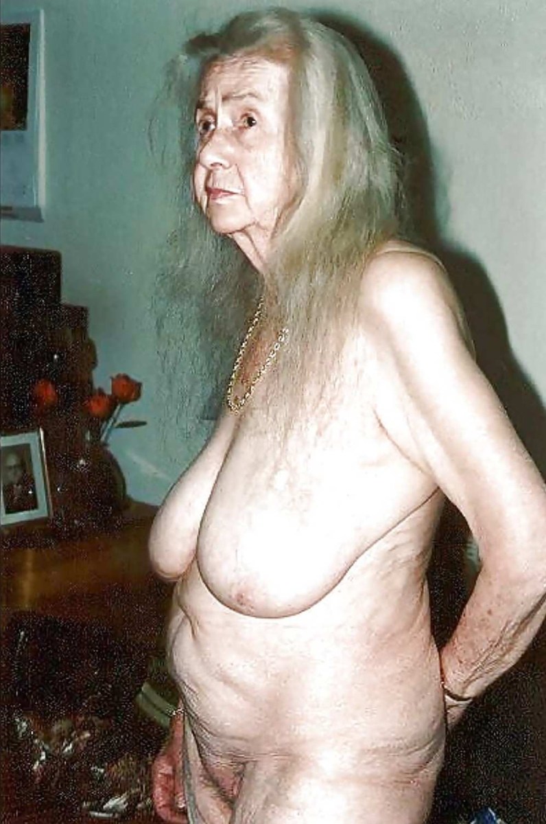 Самые старые голые женщины