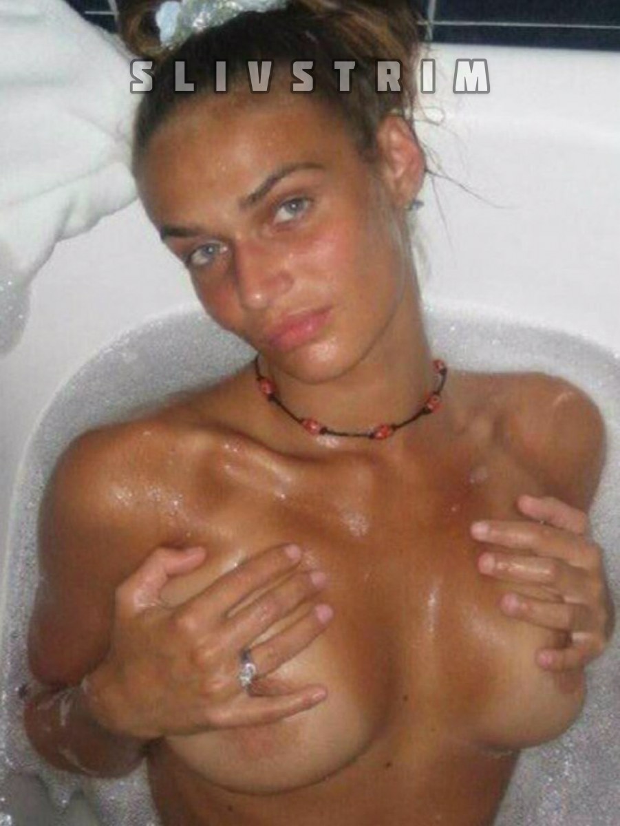 Интимные фото знаменитостей