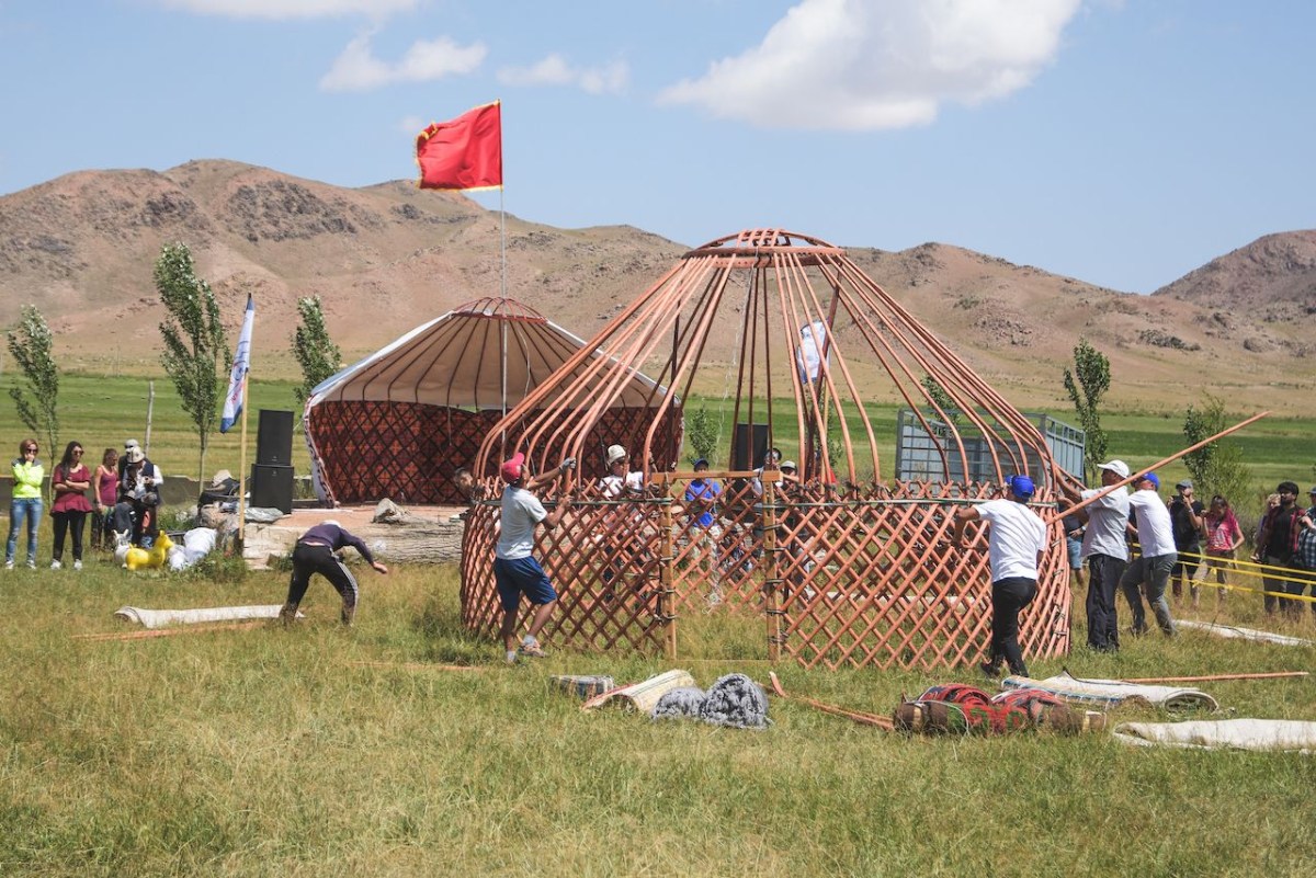Айдаркуль юртовый лагерь