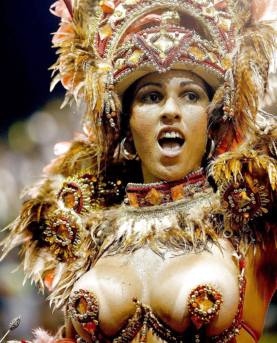 Голые бразильянки Brazilian Carnival 2020
