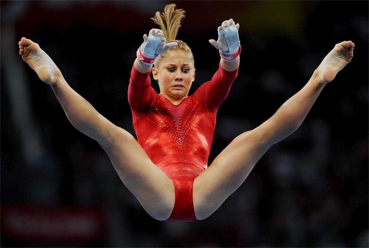 Спортсменки без трусов