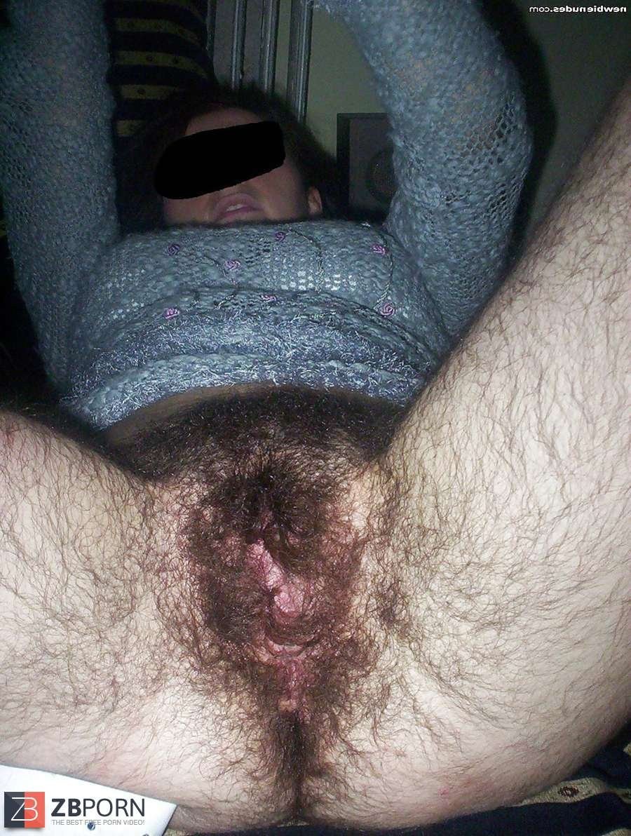 Старуха с большим анусом