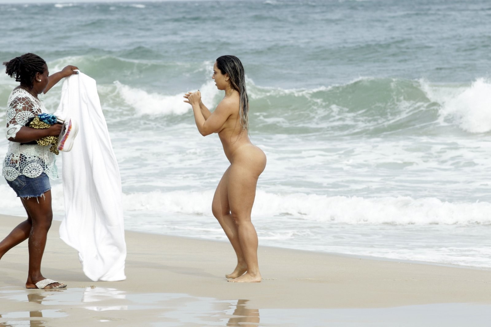 голые попы на бразильских пляжах фото 39