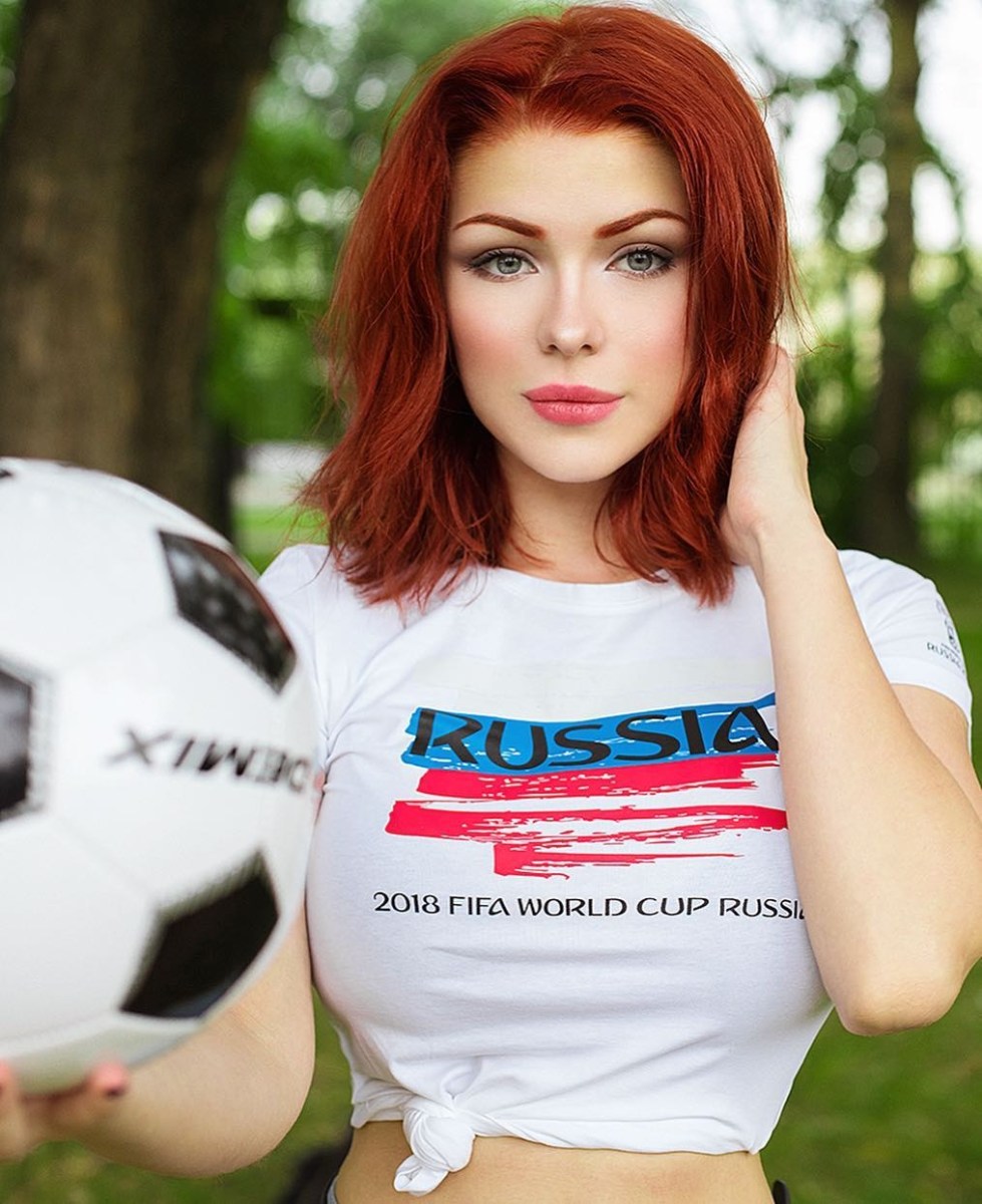 Ирина Майер косплей Мэри Джейн